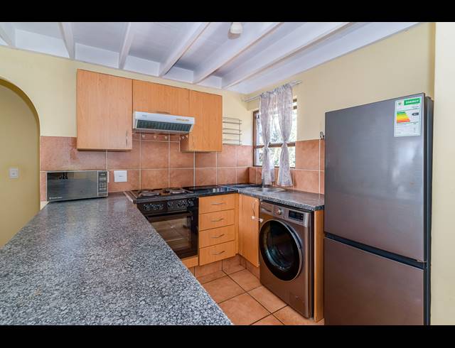 2 BEDROOM APARTMENT FOR SALE IN PAULSHOF